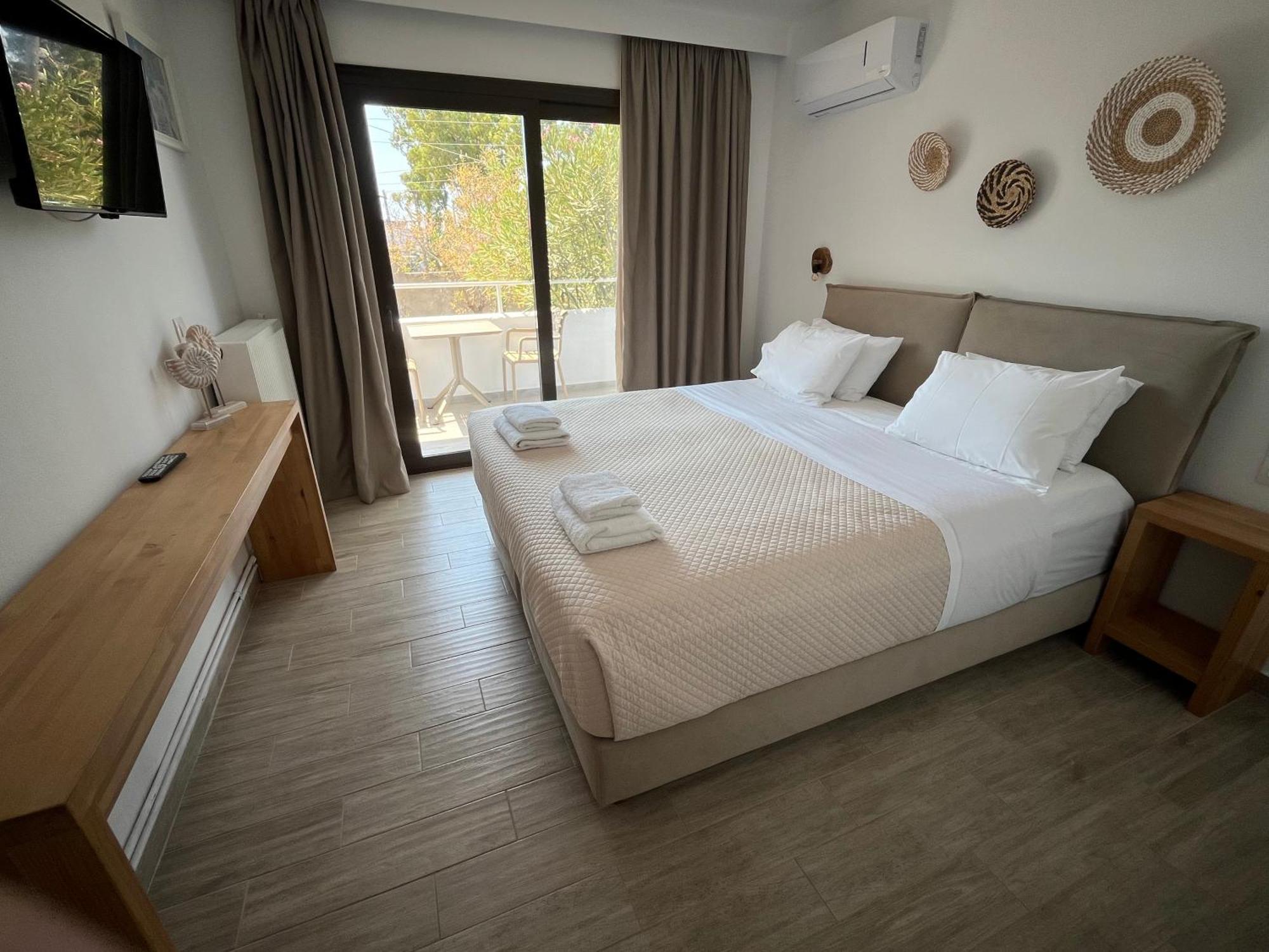 Golden Evelyn Aparthotel Ayía Paraskeví Exterior foto